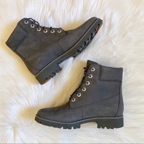 Timberland Classic Lite 6” Medium Grey Boots - Picture 5 of 8